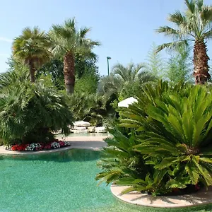 Domaine De Respelido Carros